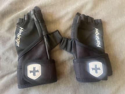 Rebel sports gym online gloves