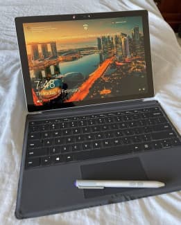 Microsoft Surface Pro 5 - M3-7Y30