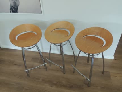 Gumtree kitchen online stools