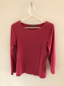 Jacqui hot sale e knitwear