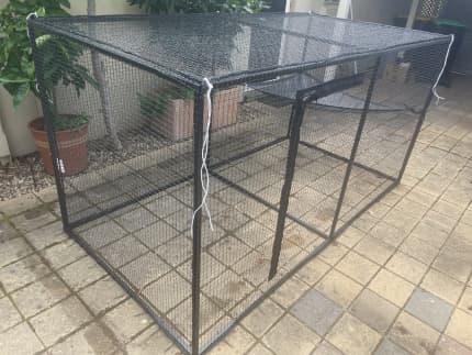 Cat hotsell cage gumtree