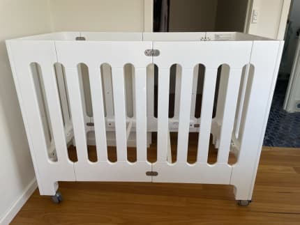 Bloom alma papa outlet cot