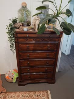 Gumtree tallboy sale