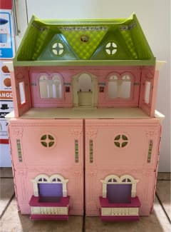 Fisher price deals big doll house