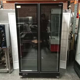 Glass door fridge deals gumtree