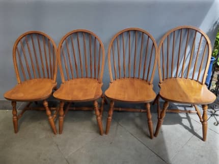 gardner white kitchen table and chairs