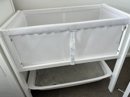 Boori bassinet sale gumtree