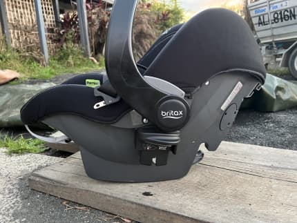 Britax unity hotsell isofix capsule