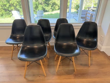 Set of 6 Eames Replica black dining chairs Dining Chairs
