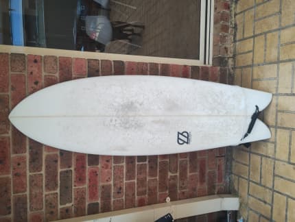 Twin fin store surfboard gumtree