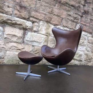 Original Egg Chair by Arne Jacobsen for Fritz Hansen in leather