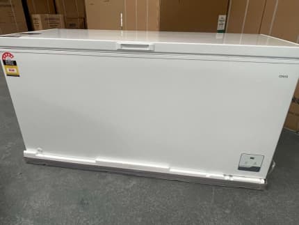 chiq 500l chest freezer