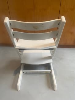 Stokke high best sale chair gumtree