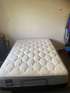 gumtree double bed with mattress