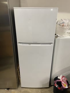 westinghouse aurora fridge