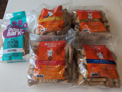 Barkers best dog biscuits Daily bark dental sticks Pet