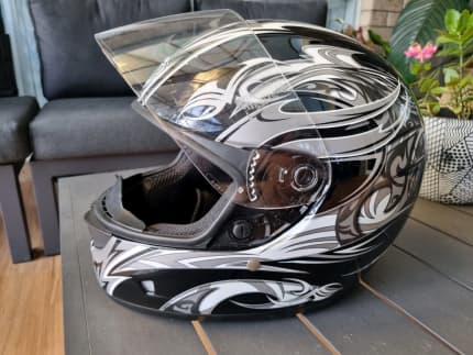 Australian standard best sale motorcycle helmet