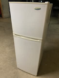 rj340m westinghouse fridge