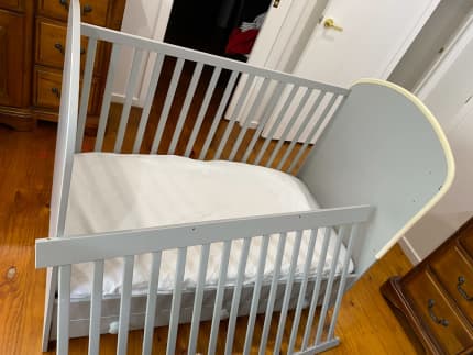 Baby bed clearance gumtree