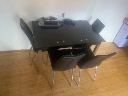 free dining chairs gumtree