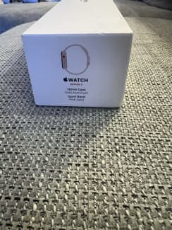 Apple watch series on sale 3 38mm gold aluminum