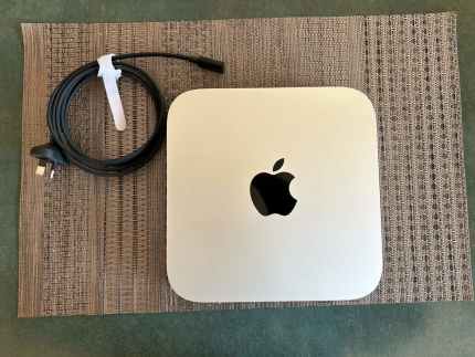 ミニPC Mac mini M1 2020 8GB 256GB Amazon.com: Apple 2020 Mac Mini with Apple M1 Chip, 8GB RAM
