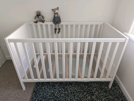 Ikea cot outlet australia