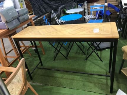 outdoor bar table gumtree