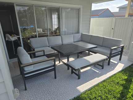 Gumtree outdoor lounge setting sale