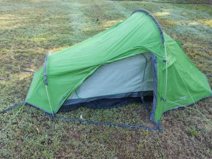 Vango banshee hotsell 200 pro