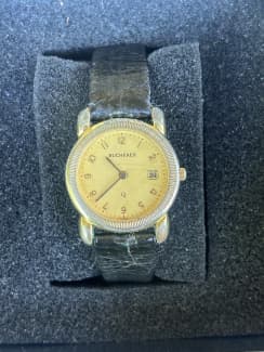 Vintage hotsell watches gumtree