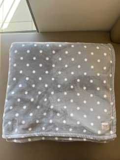 Kate Spade Blanket Grey with Polka Dots | Other Home Decor | Gumtree  Australia Gold Coast South - Burleigh Waters | 1306625292