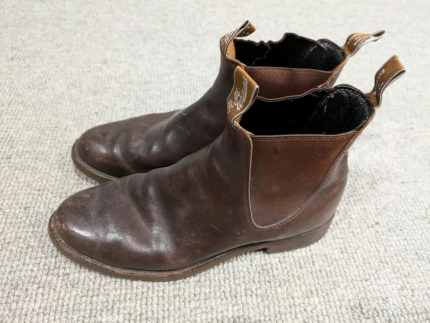 Gumtree rm williams boots hotsell