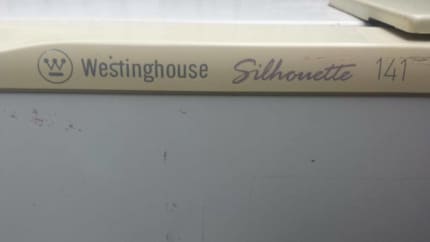 westinghouse 141 bar fridge