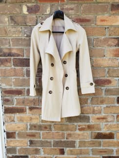 Burberry trench hotsell coat gumtree