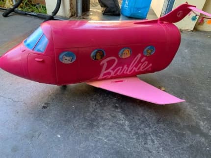 Barbie Glamour Vacation Jet