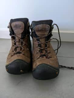 used keen boots