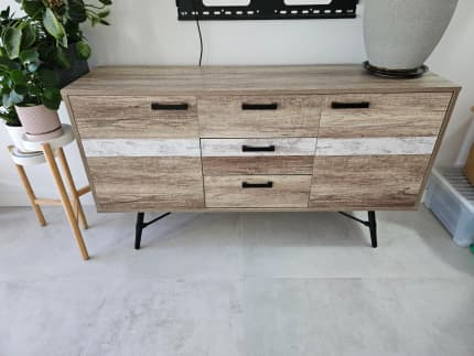 Gumtree deals buffet sideboard