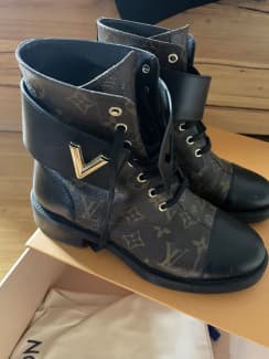 Louis Vuitton Brown/Black Monogram Wonderland Ranger Boots Size 39