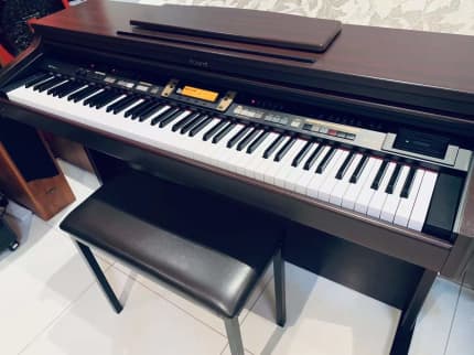 roland kr 3 piano