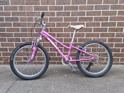 Trek MT60 20 Kids Mountain Bike Pink Kid s Bicycles Gumtree