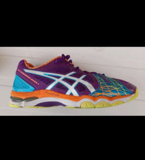 asics gel netburner super 5