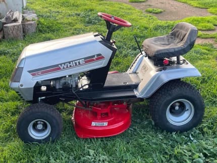 White ride on discount mower