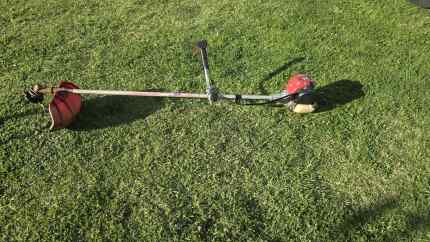 4 stroke brush cutter line trimmer Garden Tools in Farmborough Heights NSW Gumtree Australia