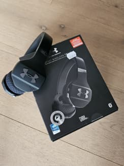 Under armour 2024 headphones australia