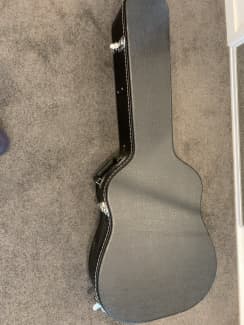 Guitar hard on sale case gumtree