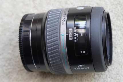Minolta 100mm f2.8 AF Soft Focus lens - Lenses in Armidale NSW | Gumtree  Australia