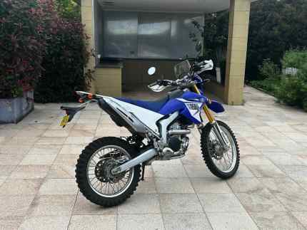 Wr250r gumtree store