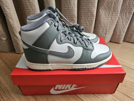 Nike Dunk Hi Retro SE VNTG 9US | Men's Shoes | Gumtree Australia