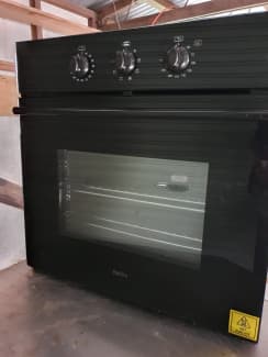 Built in oven online with plug attached